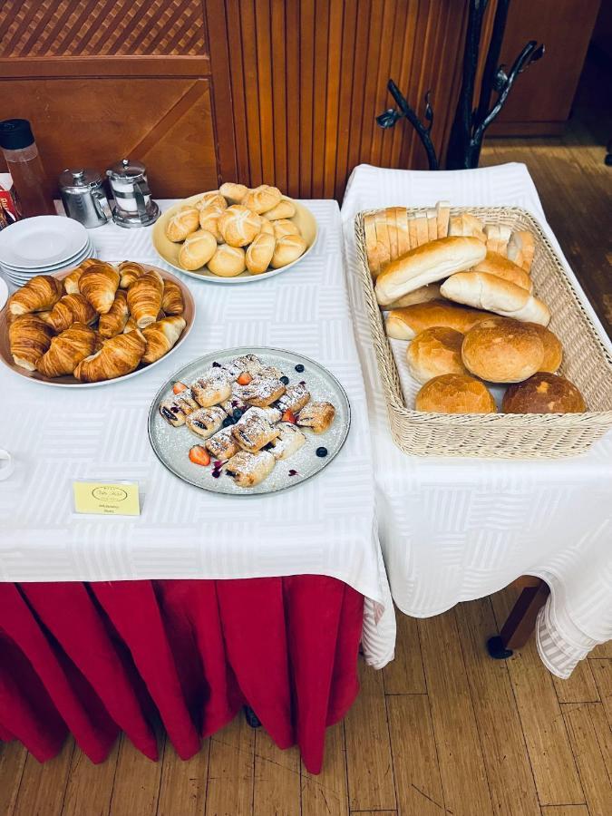 Villa Hotel Debrecen Ngoại thất bức ảnh